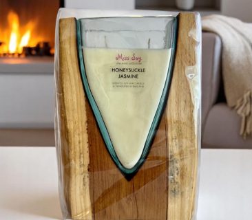 Glass on Wood - V Shape