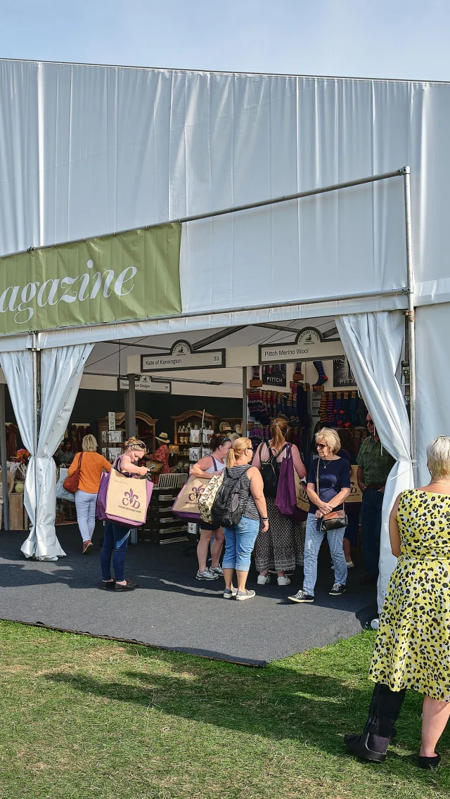Let’s face it, resistance is futile when the stands look so good. 🥰 Come fall for it all this weekend at the Country Living Pavilion, Bramham Horse Trials!

Tag your partner-in-shopping crime.👇